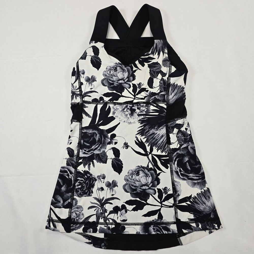 Lululemon Women's Cool Racerback Tank Brisk Bloom Black White Floral Size 4